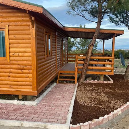 Nefes Urla Bungalov 3 Екстериор снимка