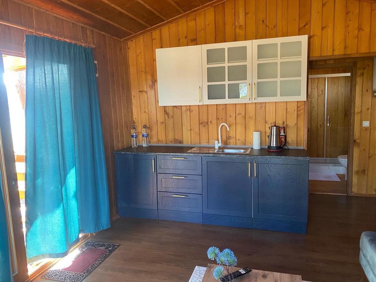 Nefes Urla Bungalov 3 Екстериор снимка